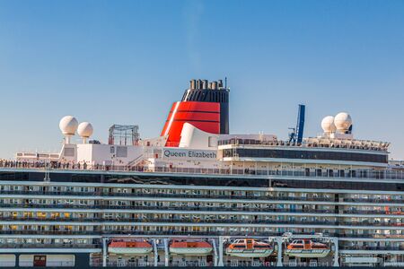 Top Decks of Queen Elizabethのeditorial素材