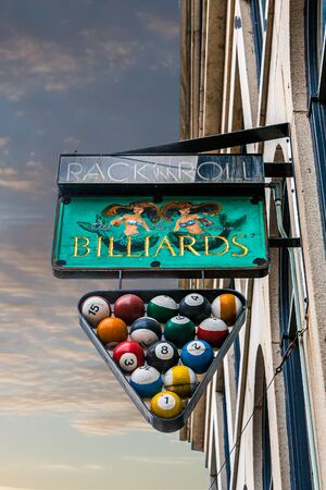 PORTLAND, MAINE - September 12, 2018: Tourism is a huge part of Portland's economy, as cruise ships bring in thousands of tourists to restaurants, bars, landmarks shopping in the waterfront area.のeditorial素材