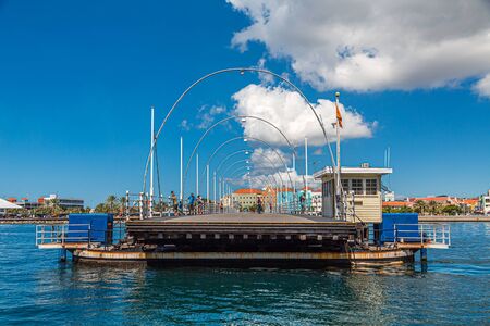Open Pontoon Bridge in Curacaoのeditorial素材