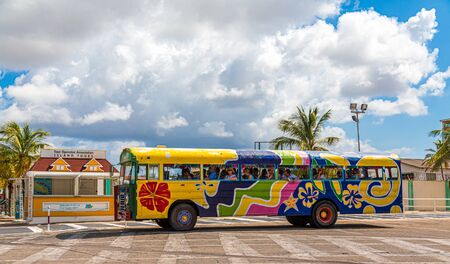 Island Tour Busのeditorial素材