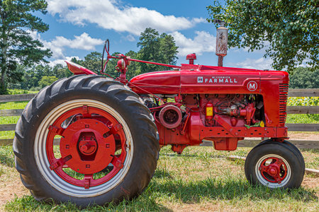 McCormick Farmall on Farmのeditorial素材