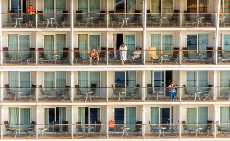 FORT LAUDERDALE, FLORIDA: December, 12, 2018: Royal Caribbean operate over 25 ships and sails around the world. They own Celebrity Cruise Linesのeditorial素材