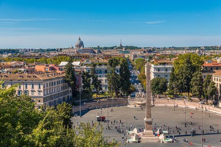 VATICAN CITY - September 25, 2017: There is free access to Saint Peter's Square and Basilica. The Vatican Museums, incorporating the Sistine Chapel, usually charge an entrance fee.のeditorial素材