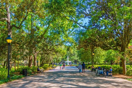 Families Walking into Forsyth Parkのeditorial素材