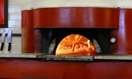 Red Pizza Ovenの写真素材