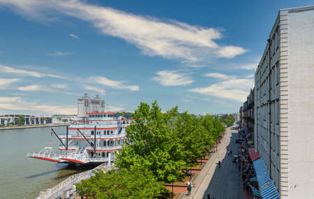River Street and Savannah Riverのeditorial素材
