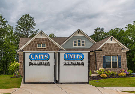 Moving Units in Drivewayのeditorial素材