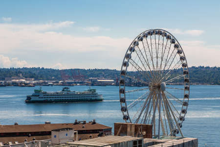 Ferry Beyond Great Wheelのeditorial素材