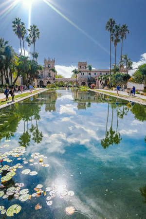 Sun Over Reflecting Pond in Balboa Parkのeditorial素材