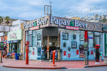 Papas and Beer in Ensenadaのeditorial素材