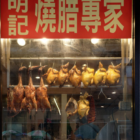 Peking Ducks in Chinatown Restaurantのeditorial素材