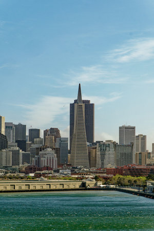 SAN FRANCISCO, CALIFORNIA - April 25, 2023: San Francisco is the 13th-most populous city in the U.S. and is known for its cool summers, fog, rolling hills, eclectic mix of architecture, and landmarksの写真素材