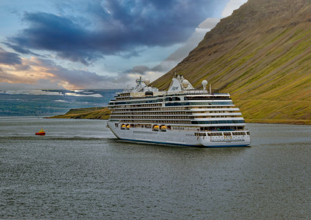 Seven Seas Splendor Docked in Isafjordurのeditorial素材