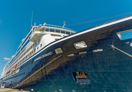 Azamara Onward at Dockのeditorial素材