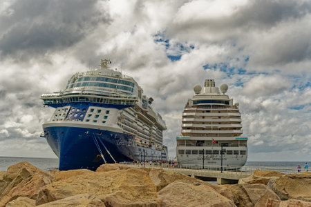 Celebrity Beyond and Crystal Serenity in Bridgetown Barbadosのeditorial素材