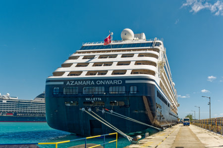 Azamara Onward at Dockのeditorial素材