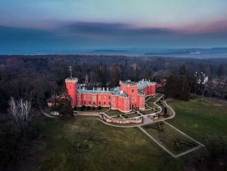 Hradek at Nechanice is a Neo-Gothic chalet building situated on a slight elevation 800 m northwest of the village center of Hradek, 2.8 km southeast of the town of Nechanice and 11 km west of Hradec.のeditorial素材