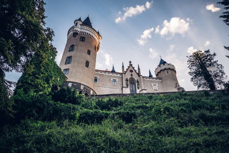 Zleby Chateau is a chateau in the village of the same name approximately 7 km east of Caslav. It was originally a castle built by the Lichtenburg family (perhaps already by Smil of Lichtenburg)のeditorial素材