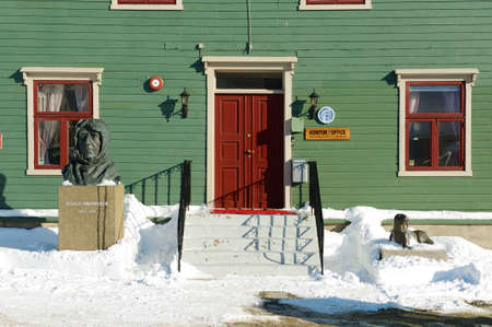 Tromso, Norway - March 29, 2011: Polar explorer Roald Amundsen statue in front of Polar museum entrance in Tromso, Norway.のeditorial素材