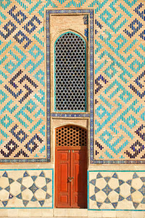 Exterior of the beautiful medieval mausoleum of the famous 12th century poet and sufi Khoja Ahmed Yasavi in Turkistan, Kazakhstan.のeditorial素材