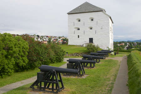 Trondheim, Norway - June 26, 2013 : Kristiansten Fortress donjon and cannons exterior in Trondheim, Norway.のeditorial素材