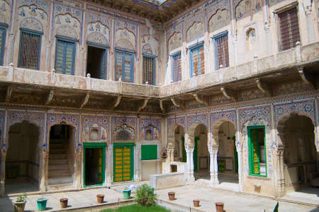 Mandawa, India - March 31, 2007 : Exterior of the haveli in Mandawa, India.のeditorial素材