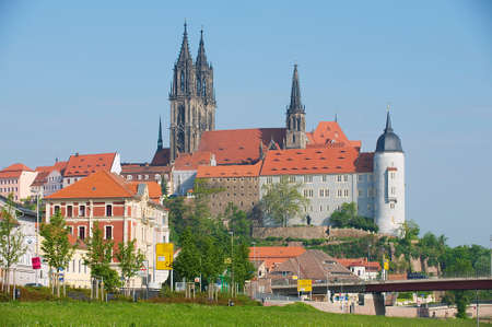Meissen, Germany - May 22, 2010 : View to the Albrechtsburg castle and Meissen cathedral in Meissen, Germany.のeditorial素材