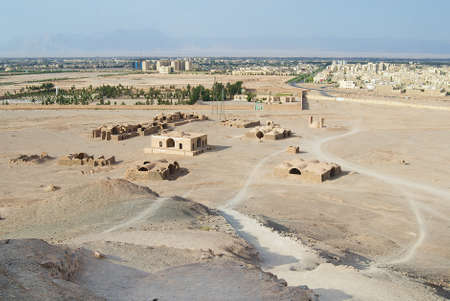 Yazd Iran June 17 2007: View to the Zoroastrian temples ruins and Yazd city from the Tower of Silence in Yazd Iran.のeditorial素材