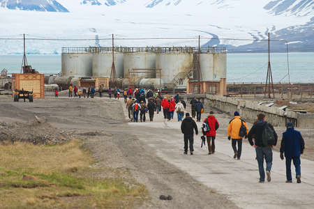 Pyramiden, Norway, September 03, 2011 - Tourists visit abandoned Russian arctic settlement Pyramiden, Norway.のeditorial素材