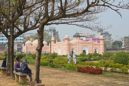 Dhaka, Bangladesh, February 22, 2014 - People visit Lalbagh fort in Dhaka, Bangladesh.のeditorial素材