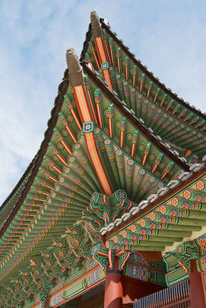 Roof of the Gyeongbokgung palace building in Seoul, Korea.のeditorial素材