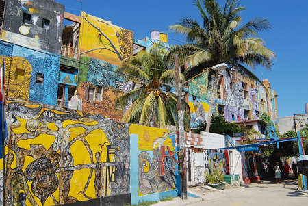 Havana, Cuba - October 22, 2006: Building exterior with the street art paintings in Havana, Cuba. Popular tourist location Salvador Gonzalez.のeditorial素材