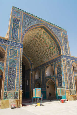 Yazd, Iran, June 17, 2007 - People visit Jameh mosque in Yazd, Iran.のeditorial素材