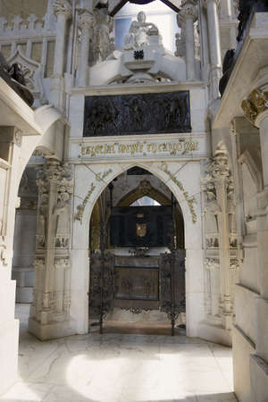 Santo Domingo, Dominican Republic - November 08, 2012: Mausoleum and sarcophagus with the remains of Christopher Columbus (supposedly) in the Columbus Lighthouse in Santo Domingo, Dominican Republic.のeditorial素材
