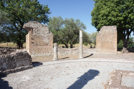 TIVOLI, LAZIO/ITALY - July 2, 2022: Ruins at Villa Adriana, the retreat of Roman Emperor Hadrian near Tivoli. Villa Adriana is a poular tourist attraction near Rome.のeditorial素材