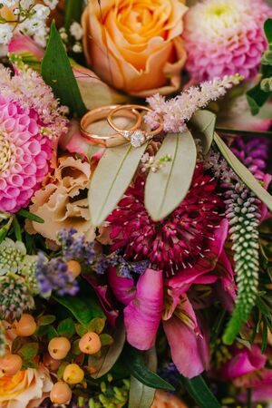 Wedding rings close upの写真素材