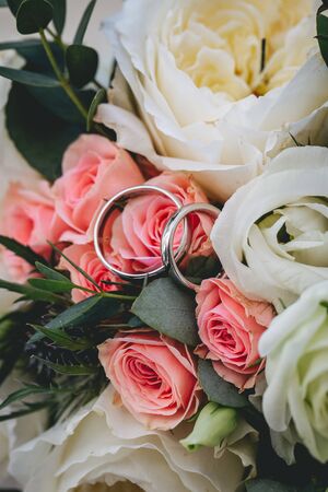 Wedding rings close upの写真素材