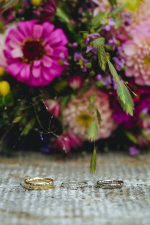 Wedding rings close upの写真素材