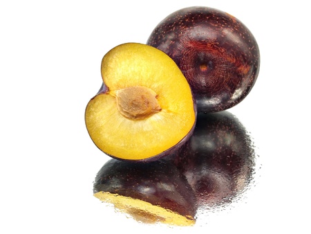fresh plum on a white background with water drops
      の写真素材