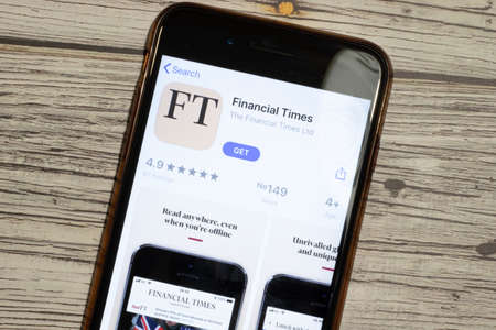 Los Angeles, California, USA - 12 February 2020: Financial Times App Store page close up , Illustrative Editorial.のeditorial素材