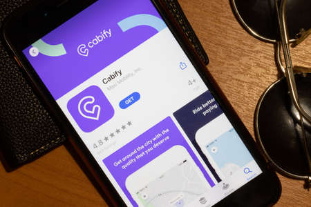 Los Angeles, California, USA - 12 February 2020: Cabify App Store page close up , Illustrative Editorial.のeditorial素材