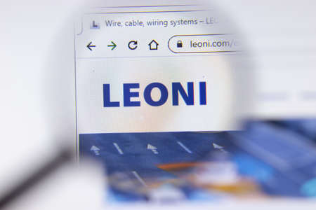 Saint-Petersburg, Russia - 18 February 2020: Leoni AG company website page logo on laptop display. Screen with icon, Illustrative Editorial.のeditorial素材