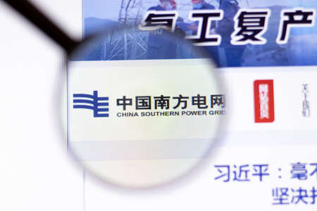 Los Angeles, California, USA - 15 March 2020: China Southern Power Grid icon on website page. Csg.cn logo visible on display screen, Illustrative Editorial.のeditorial素材