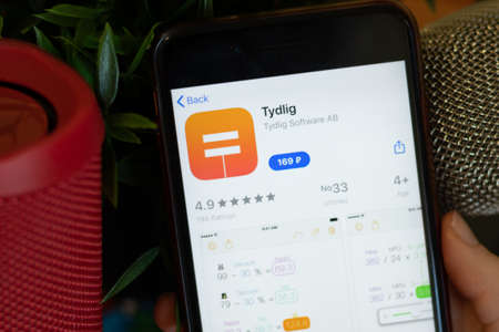 New York, USA - 1 May 2020: Tydlig app icon logo on mobile phone screen close-up, Illustrative Editorial.のeditorial素材