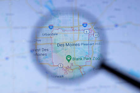 Los Angeles, California, USA - 1 May 2020: Des Moines City Town name with location on map close up, Illustrative Editorial.のeditorial素材
