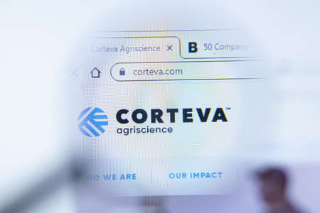 Moscow, Russia - 1 June 2020: Corteva.com website page. Corteva logo on display screen, Illustrative Editorial.のeditorial素材