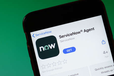 Moscow, Russia - 1 June 2020: ServiceNow Agent app mobile logo close-up on screen display, Illustrative Editorialのeditorial素材