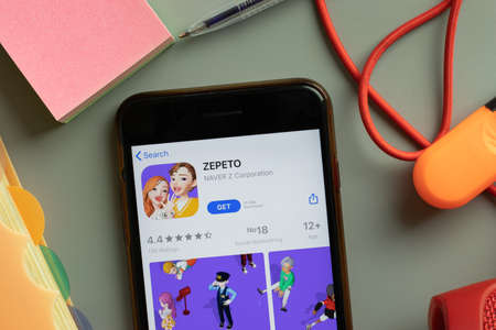 New York, USA - 27 September 2020: ZEPETO mobile app logo on phone screen close up, Illustrative Editorial.のeditorial素材
