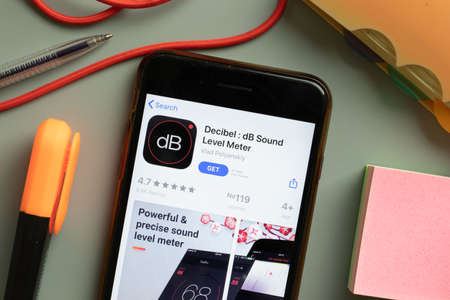 New York, USA - 29 September 2020: Decibel dB Sound Level Meter mobile app logo on phone screen close up, Illustrative Editorial.のeditorial素材