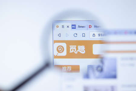 New York, USA - September 29, 2020: 91mitang.com 91mitang company website with logo close up, Illustrative Editorial.のeditorial素材